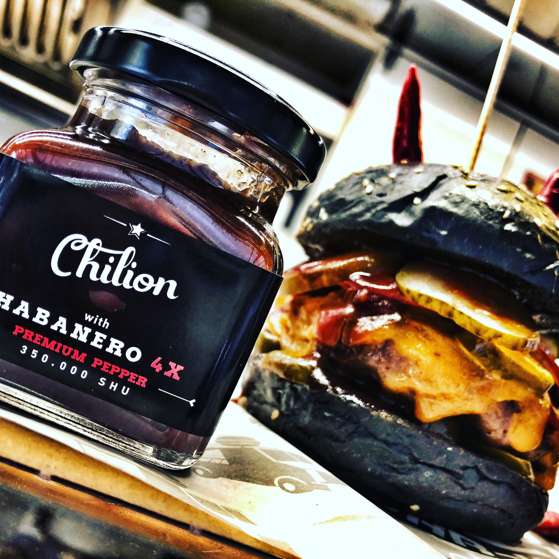 CHILION premium Hungarian chili sauce